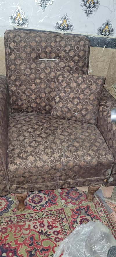 low price urgent  saleee