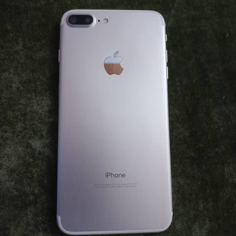 Apple iPhone 7 Plus 1