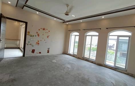 Upper Portion Of 1 Kanal Is Available For rent