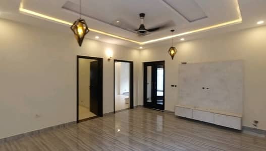 Highly-Desirable 10 Marla House Available In AWT Phase 2