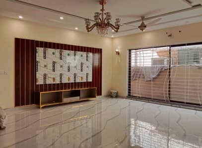 10 Marla House In Beacon House Society Is Available For rent