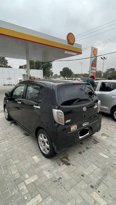 Daihatsu Mira 2015