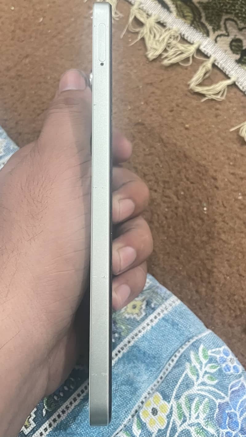 Realme Note 60x 3