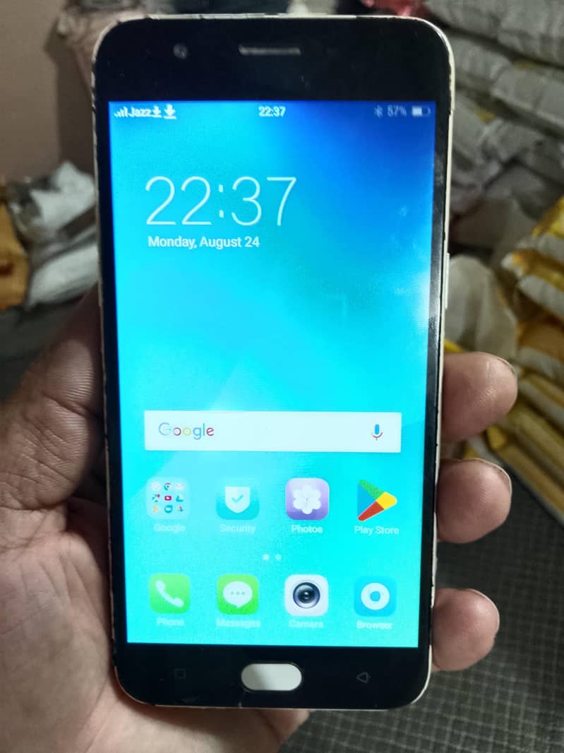 OPPO A57 1