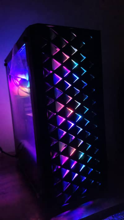 i5 6TH GEN GAMING PC  WITH MONITOR