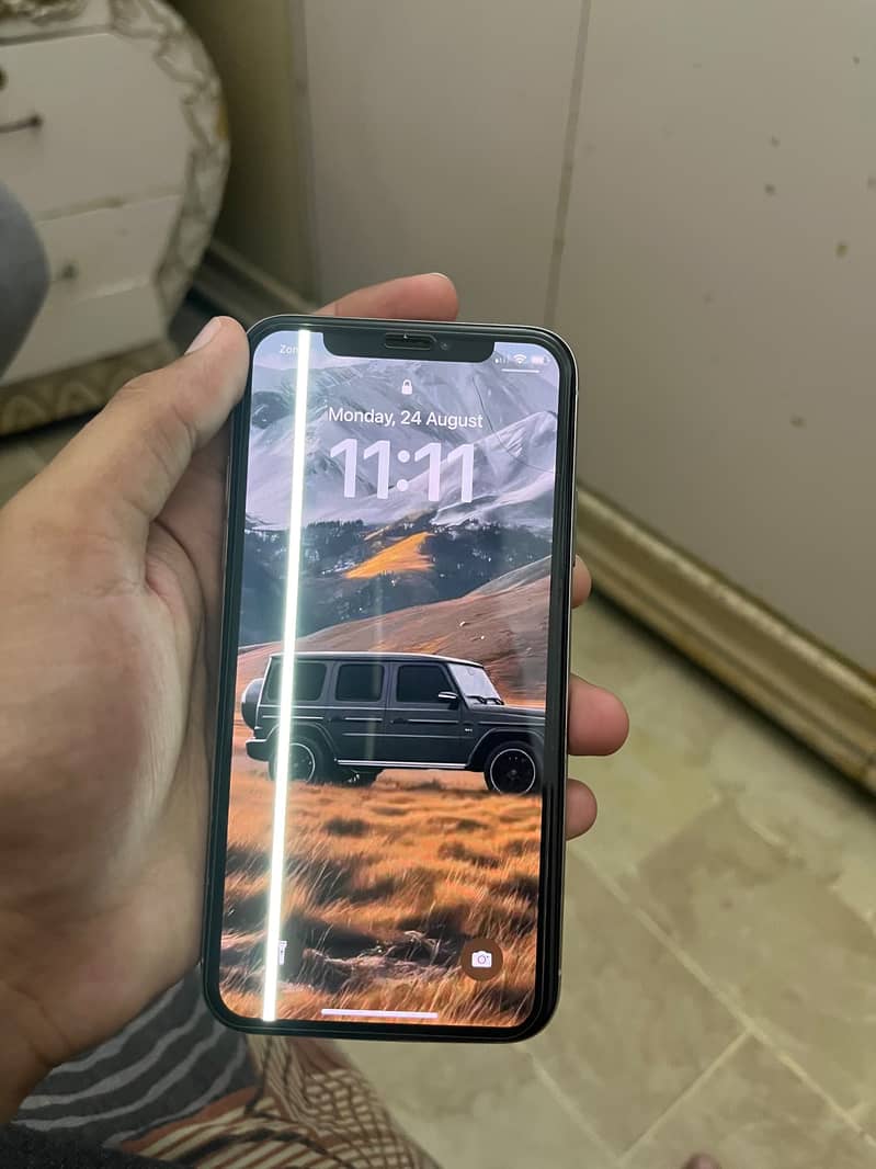 Apple iPhone X 5