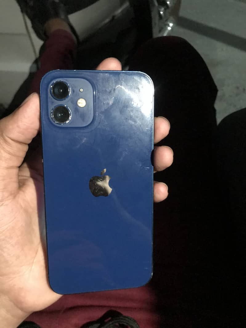 Apple iPhone 12 7