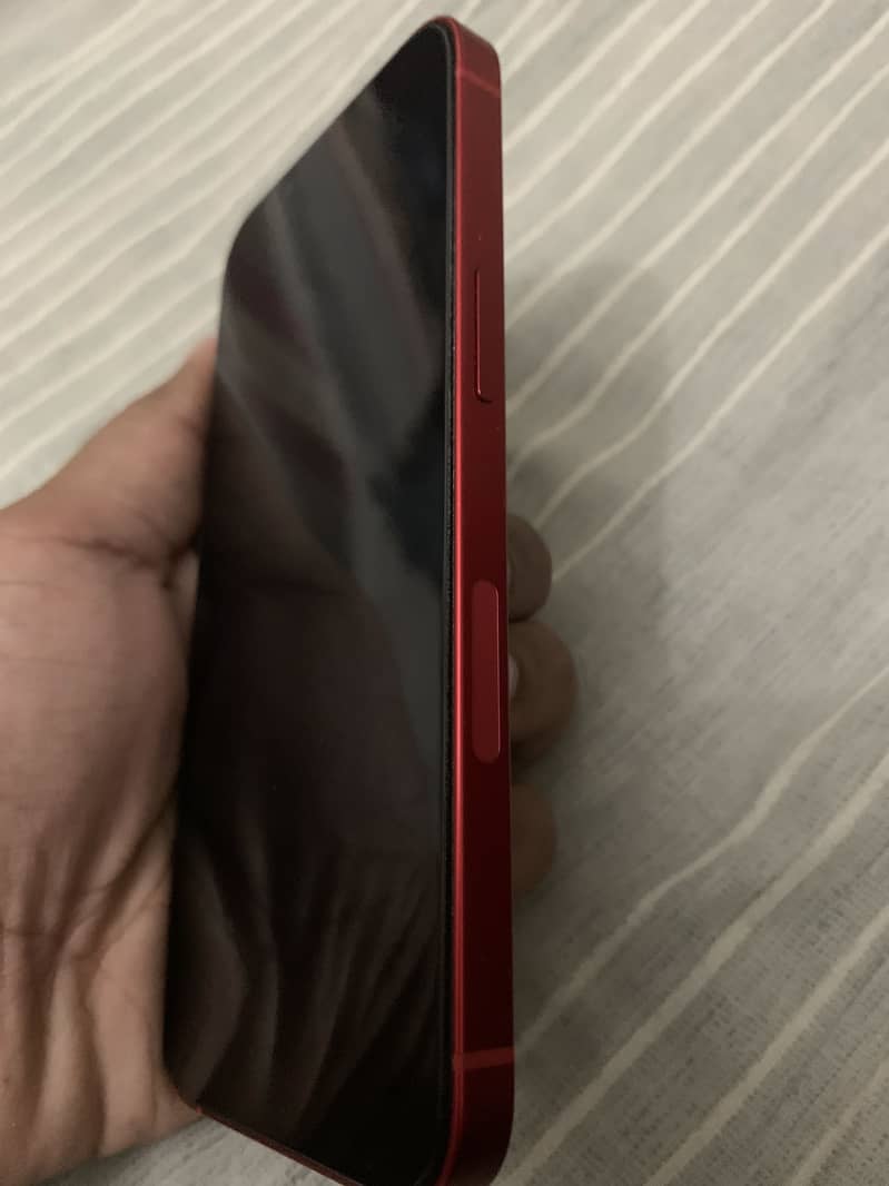 Apple iPhone 13 3