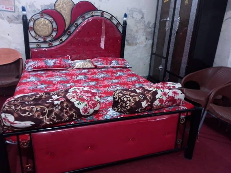 king bed 8