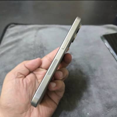 Apple iPhone 15 Pro