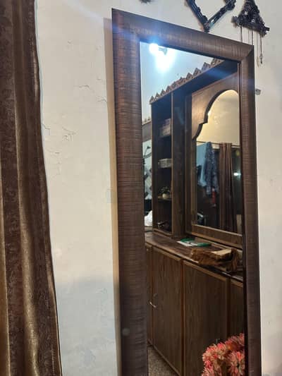 Dressed Mirror
