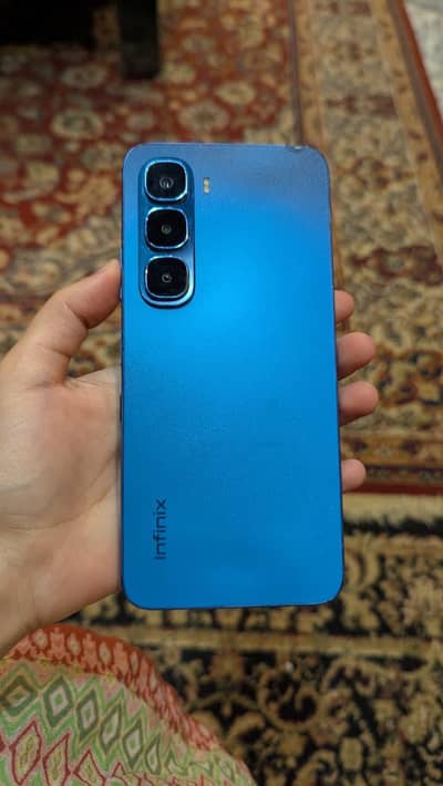 Infinix Hot 60 i