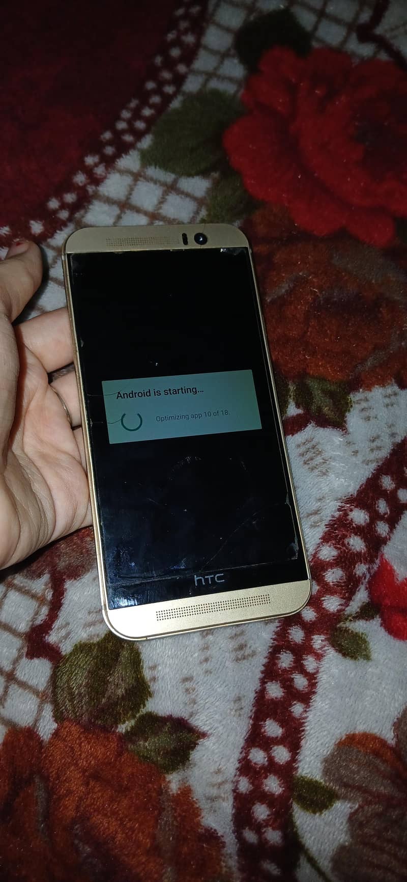 HTC One M9 1