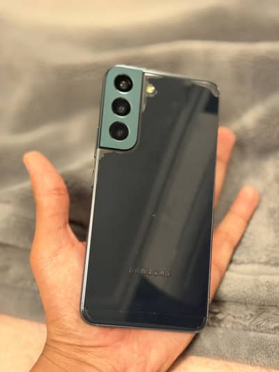 Samsung Mobile S22