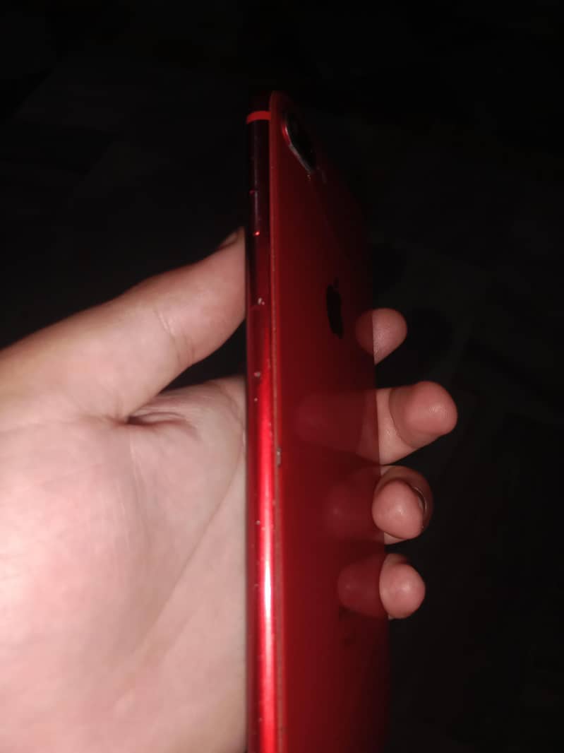 Apple iPhone 8 Plus 2