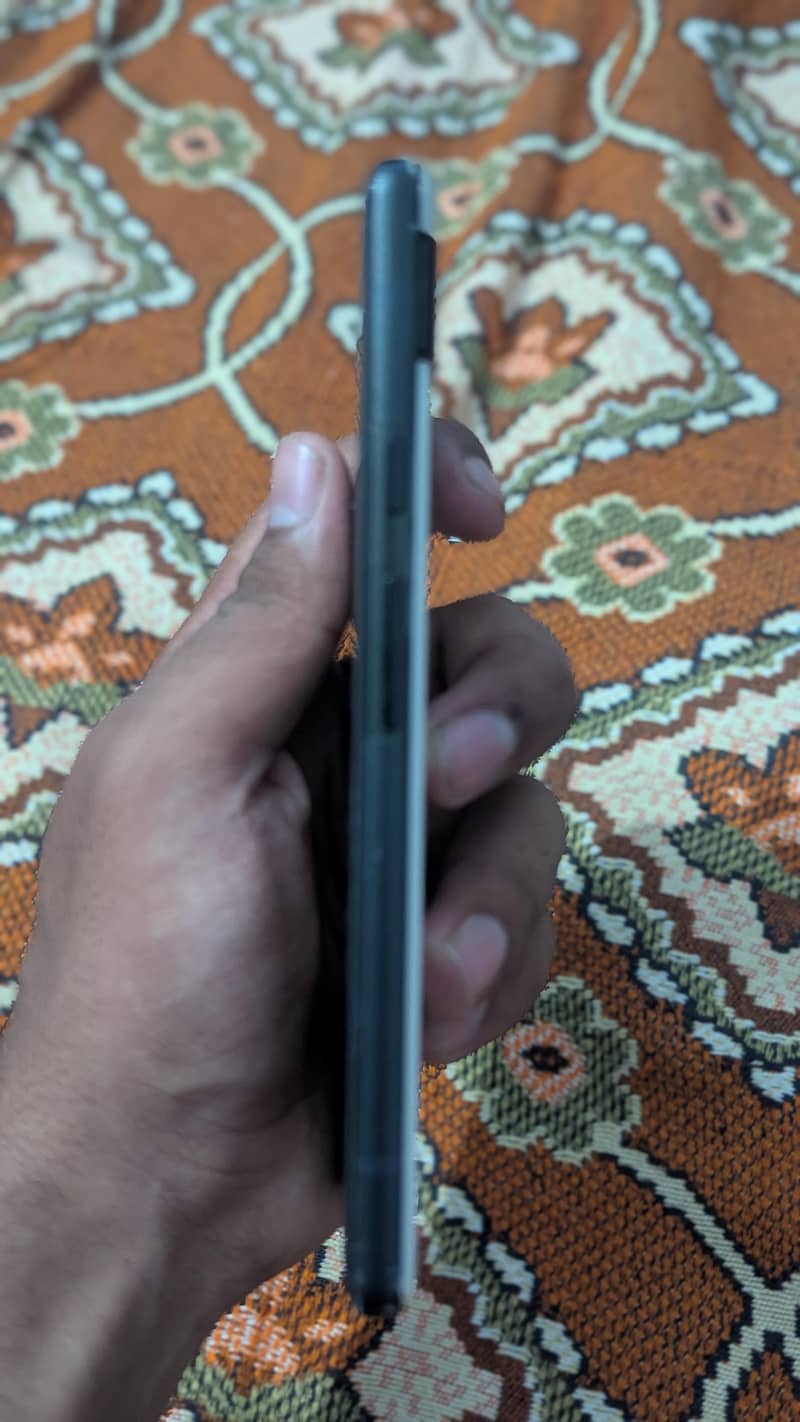 Google Pixel 6a 1