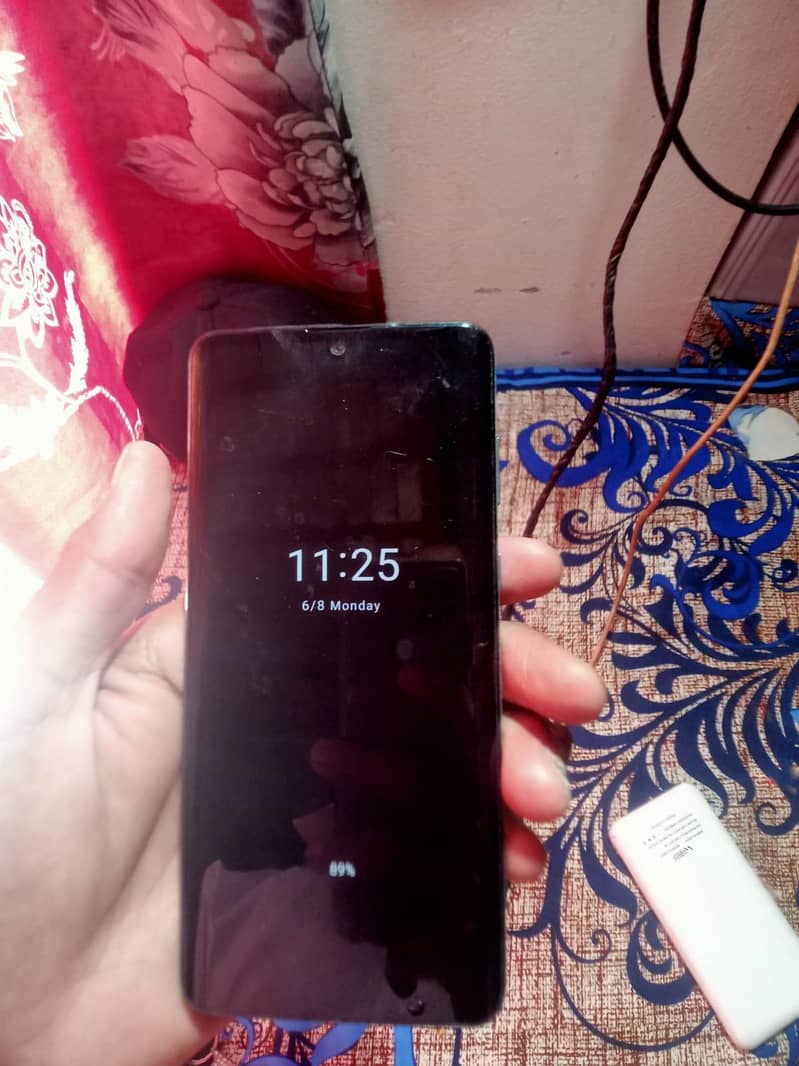 Sharp Aquos Zero 2 5