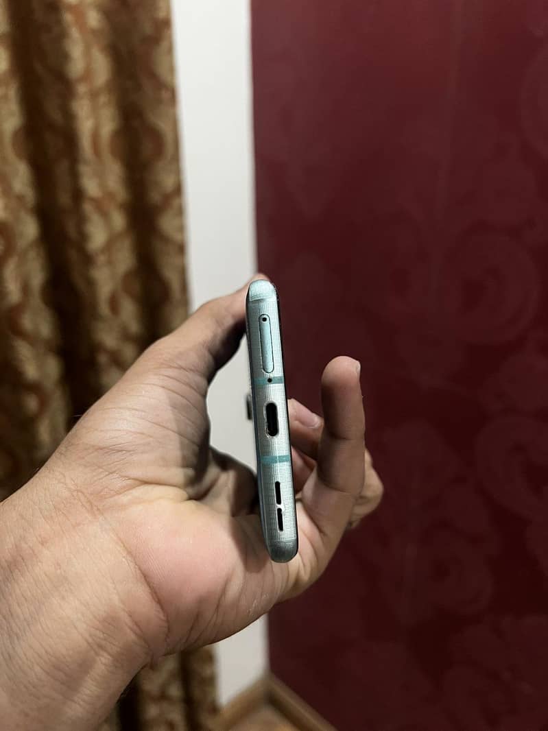 One Plus 8 Pro 4