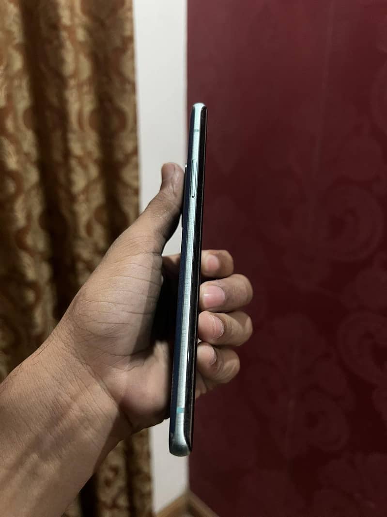 One Plus 8 Pro 5