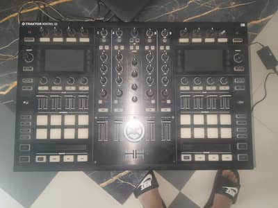 TRAKTOR S8