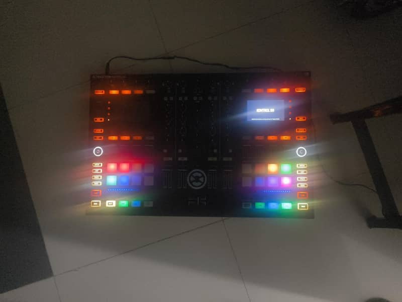 TRAKTOR S8 2
