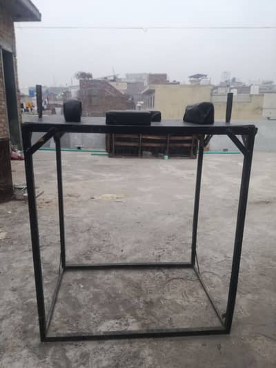 ARM WRESTLING TABLE