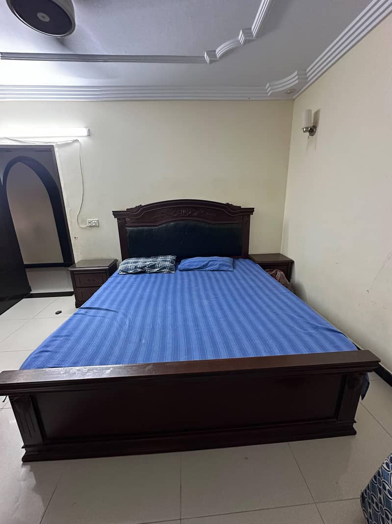 bed set with dressing table 1