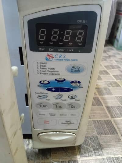 Microwave Oven
