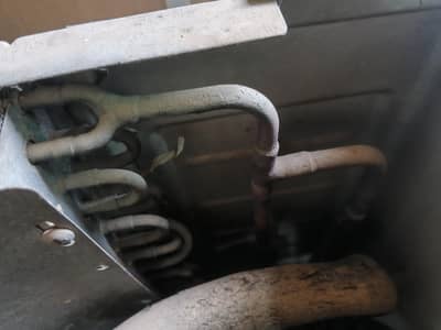 All okay orient or Mitsubishi AC for sell running condition me not 10b