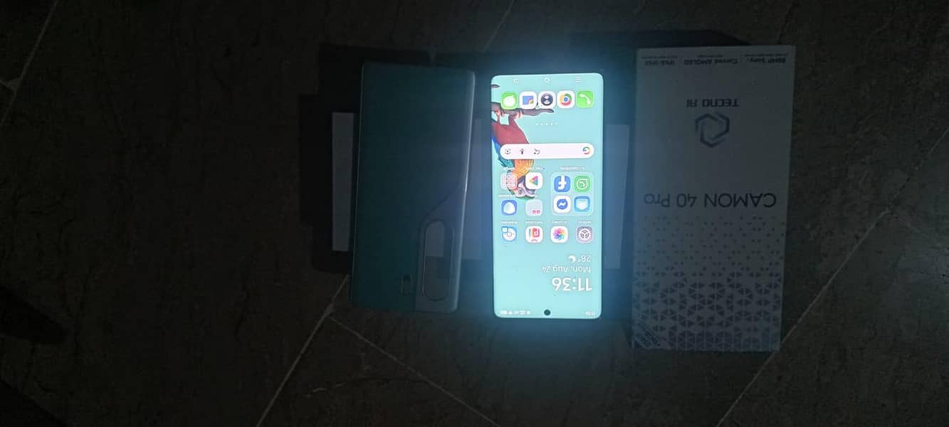 Tecno CAMON 40 Pro 1