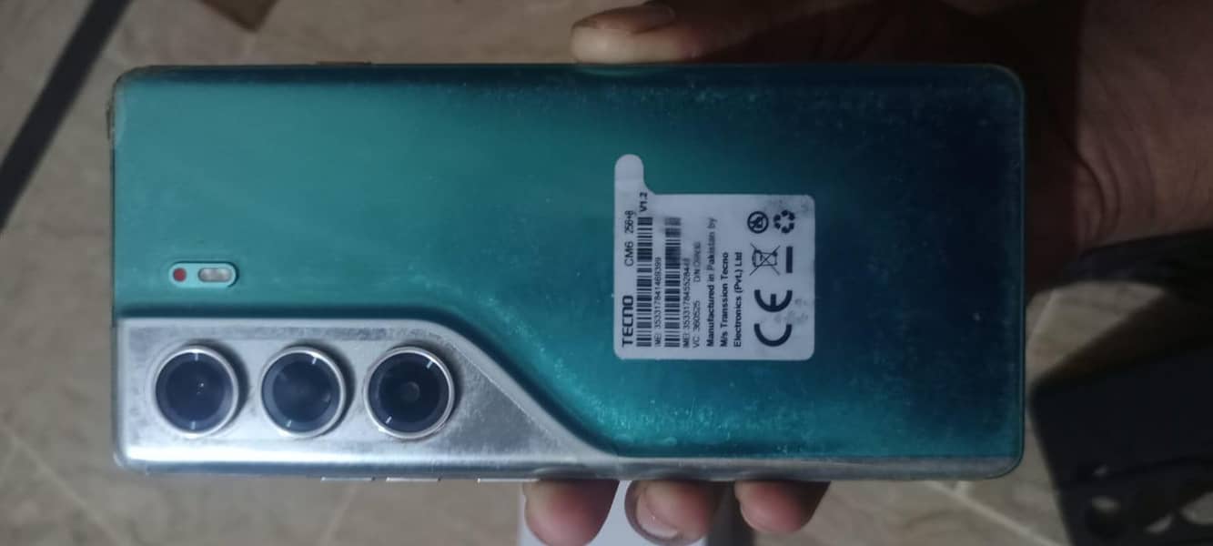 Tecno CAMON 40 Pro 3