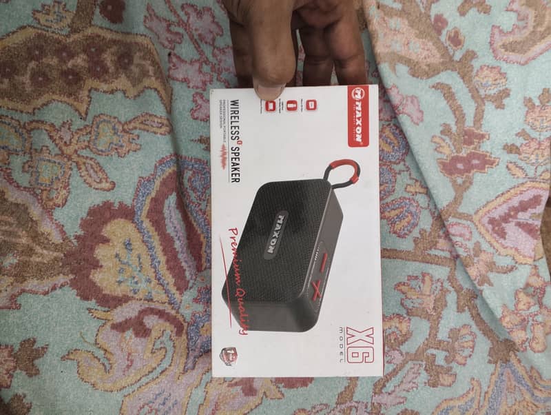 Maxon Bluetooth speaker . 5