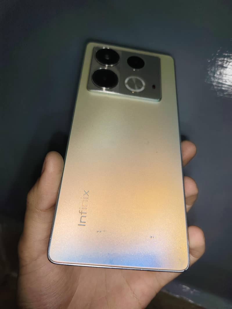 Infinix Note 40 3