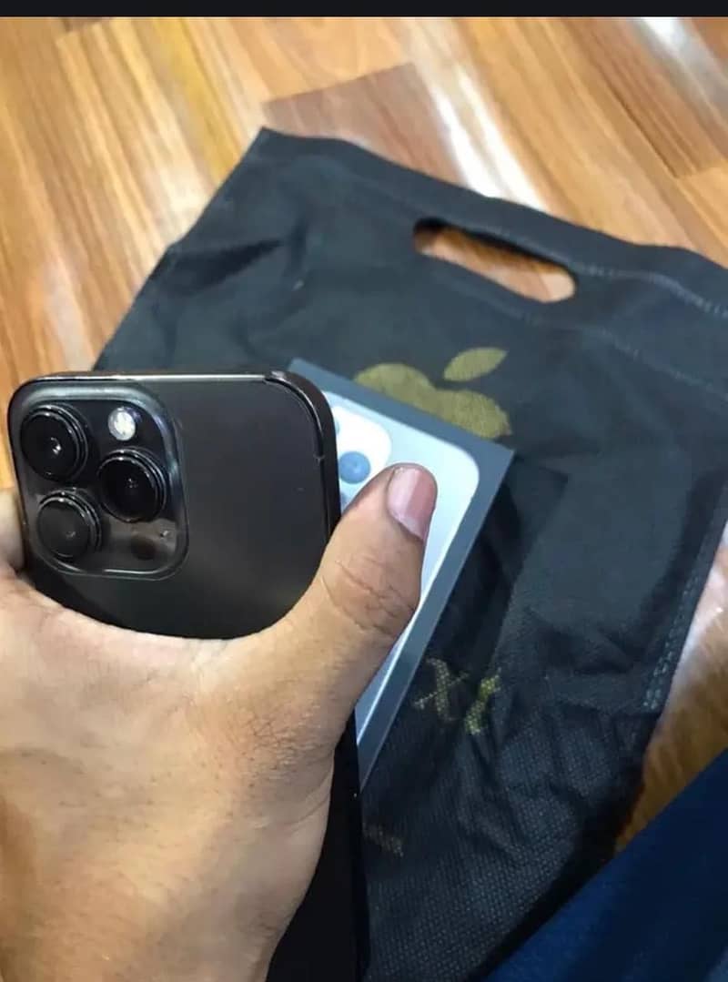 Apple iPhone 13 Pro 9