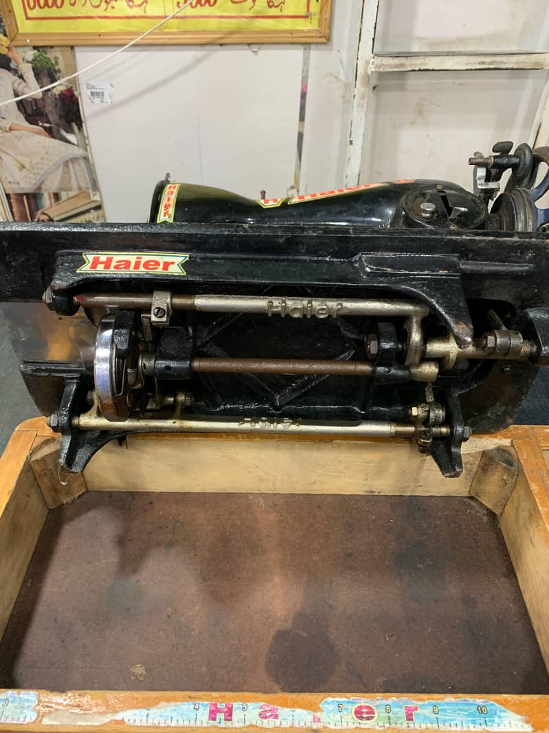 Haier sewing machine 4