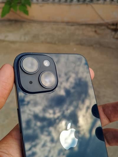 Apple iPhone 14