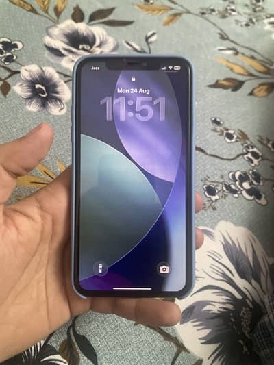 Apple iPhone 11 Pro Max.   64gb