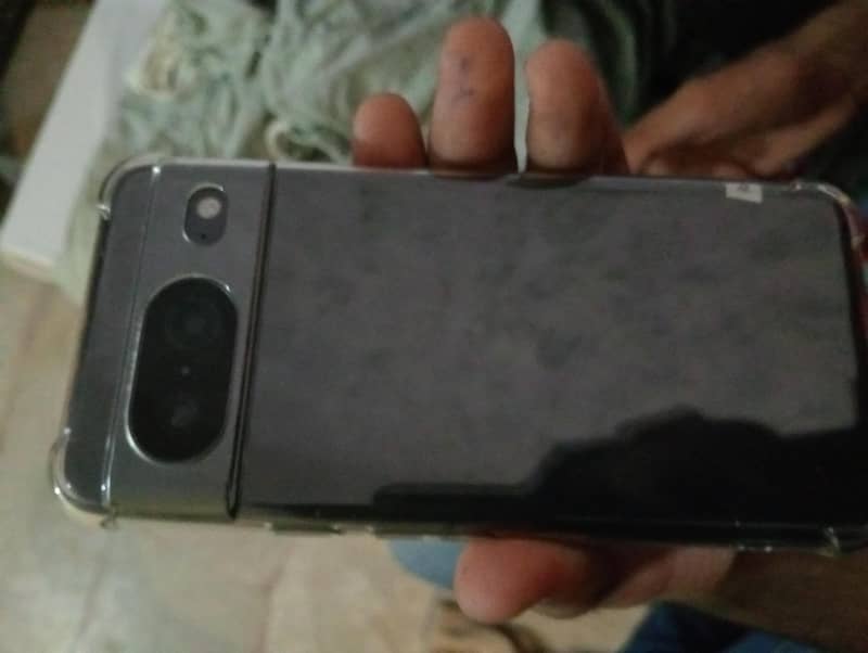 Google Pixel 8 1