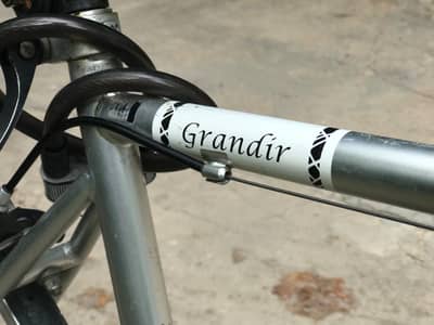Grandir Road Bicycle – Lightweight 700C, Multi-Speed, Good Condition