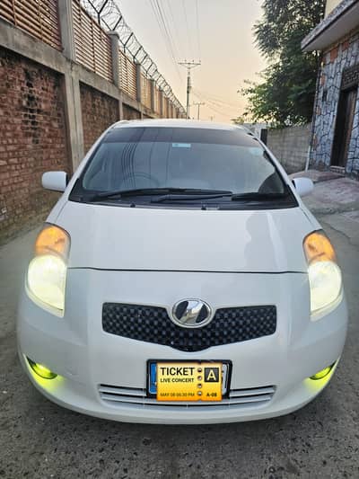 Toyota Vitz Eco 2006/12