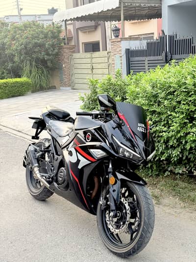 yamaha r3 250cc brand new 3200km driven replica 10/10