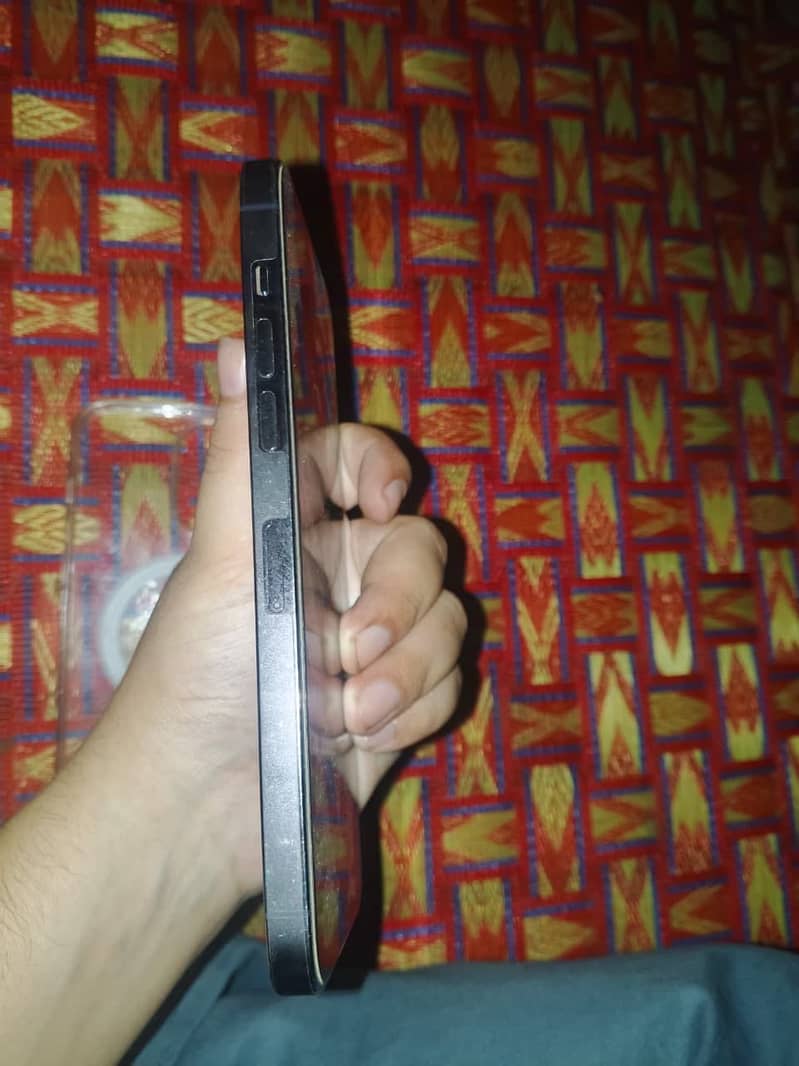 Apple iPhone 14 Pro Max 0