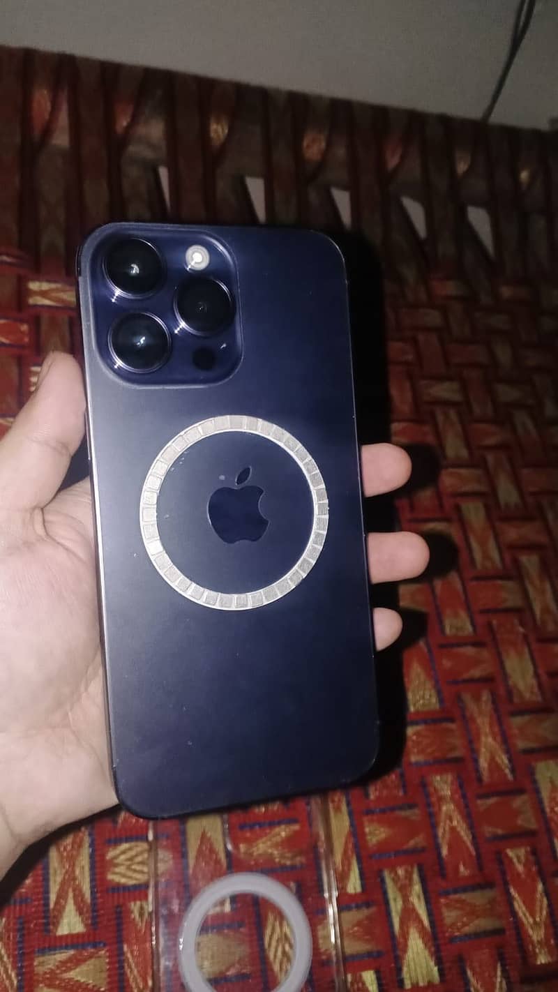 Apple iPhone 14 Pro Max 5