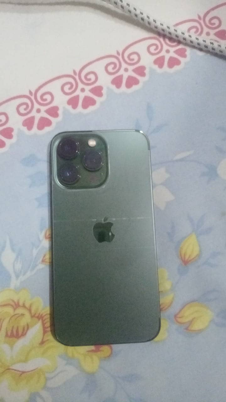Apple iPhone 13 Pro 0