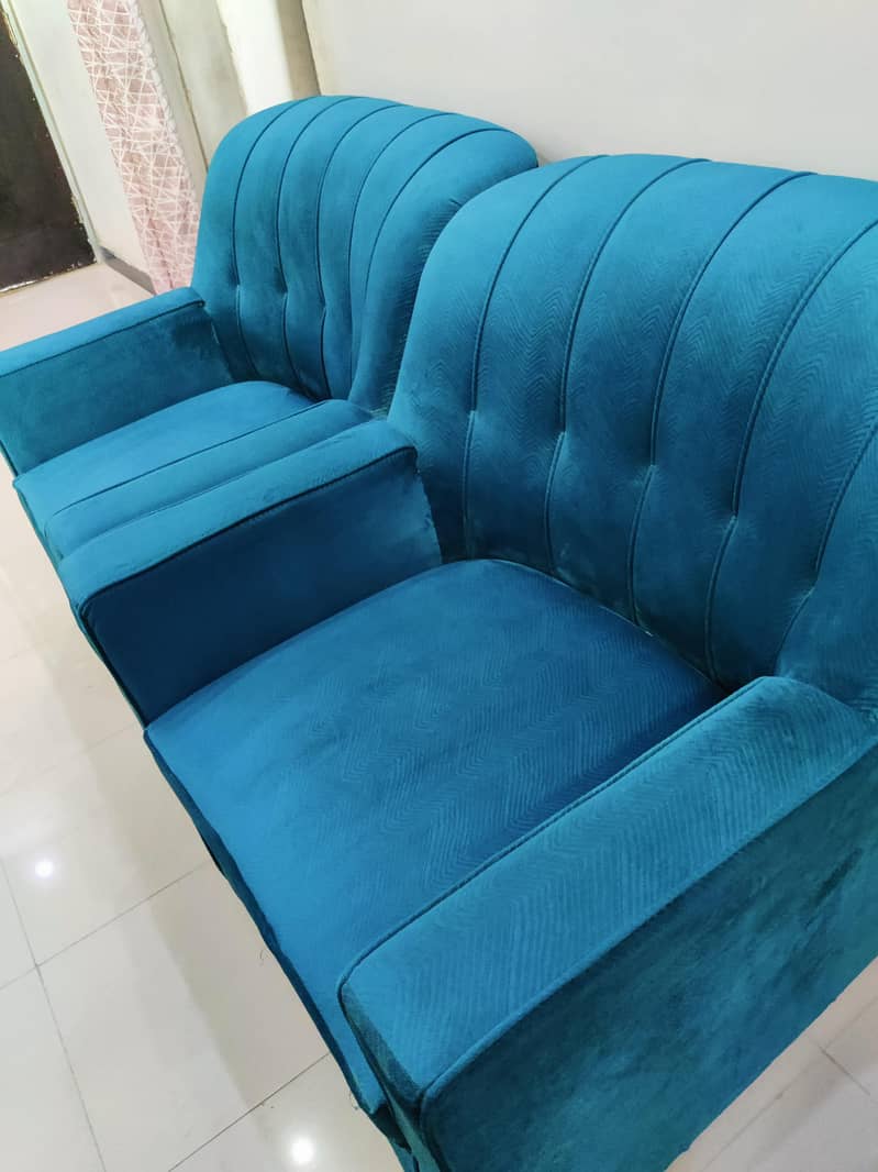 5 SEATER SOFA SET WITH TABLE 0