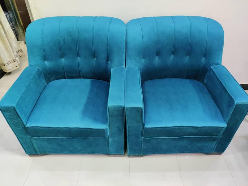 5 SEATER SOFA SET WITH TABLE 7