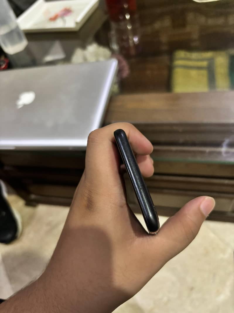 Google Pixel 5 9