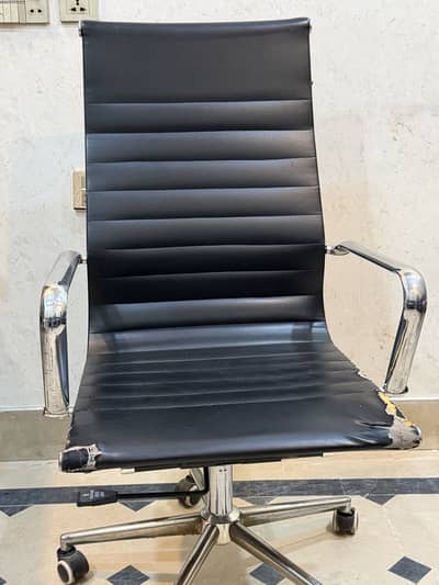Computer Chair for office condition 8/10
