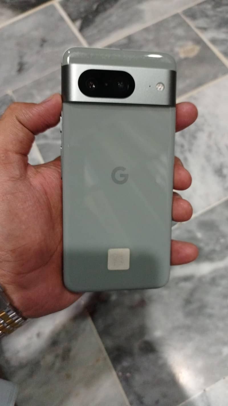 Google Pixel 8 0