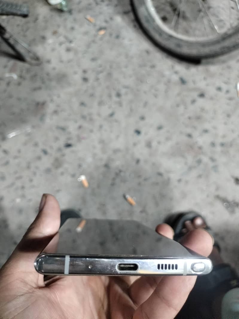 Samsung Mobile Note 10 Plus 2